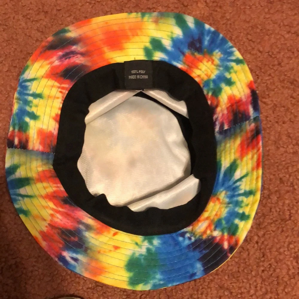 Tie dye Rainbow Bucket Hat 🌈